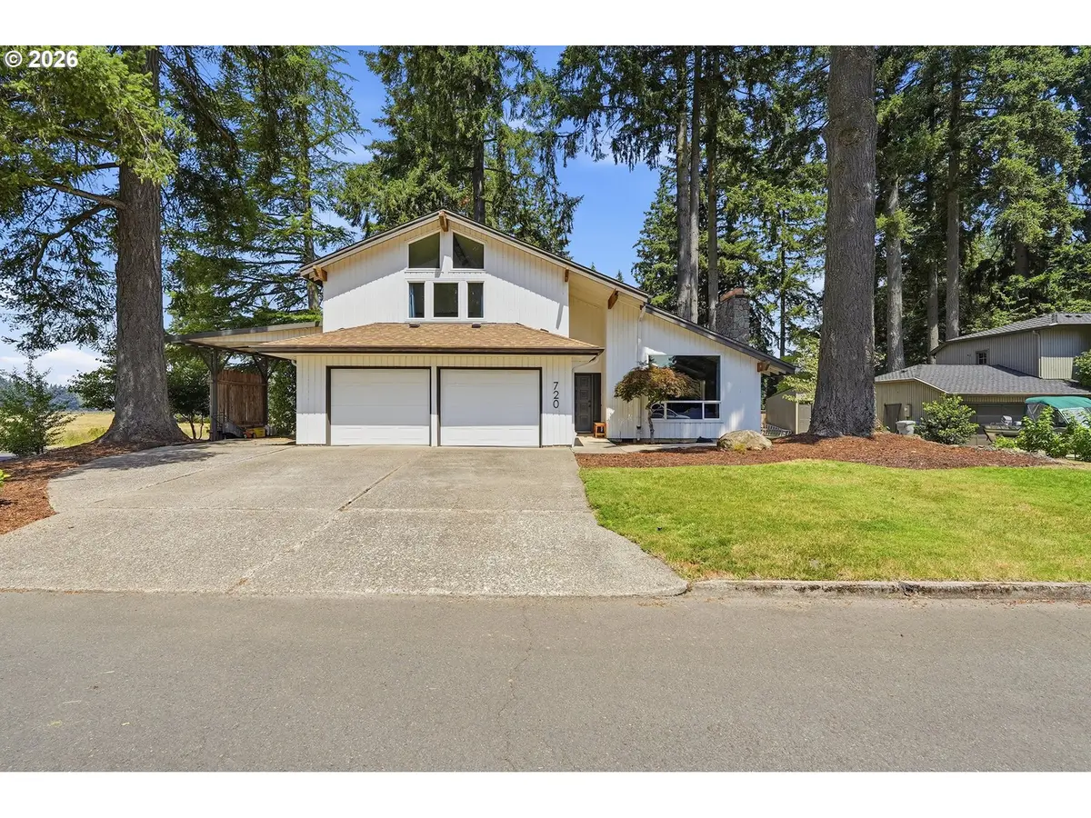 720 NE 31st Pl, Canby, OR 97013 - #1