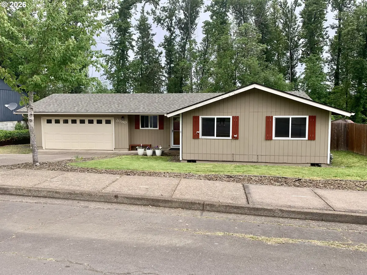 2080 W Harrison Ave, Cottage Grove, OR 97424 - #1