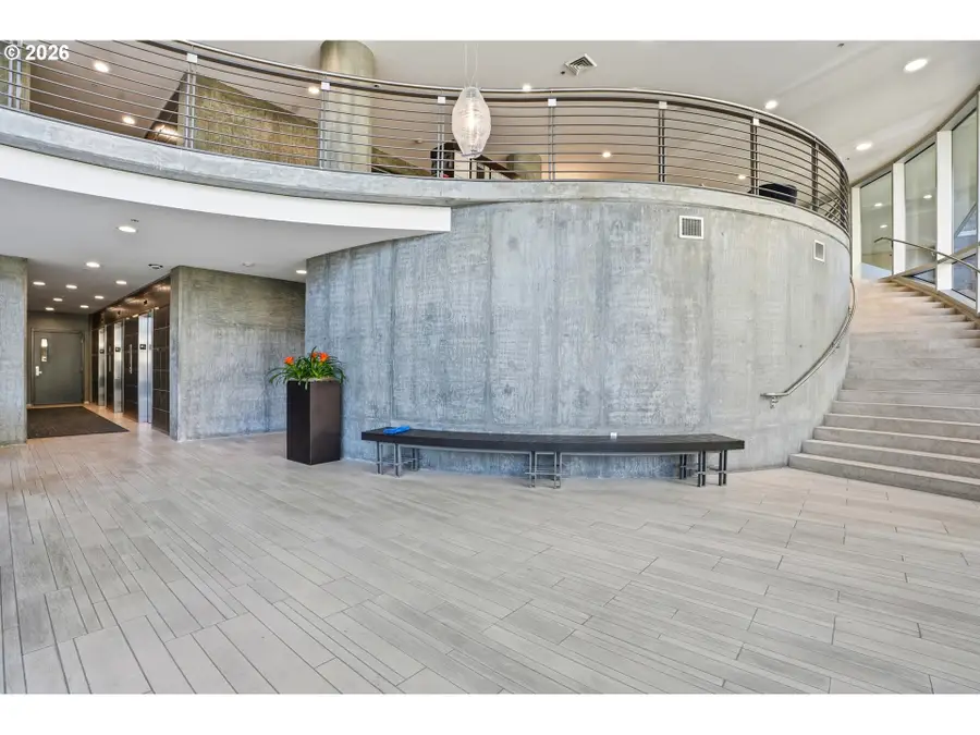 1255 NW 9th Ave #701, Portland, OR 97209 - #3