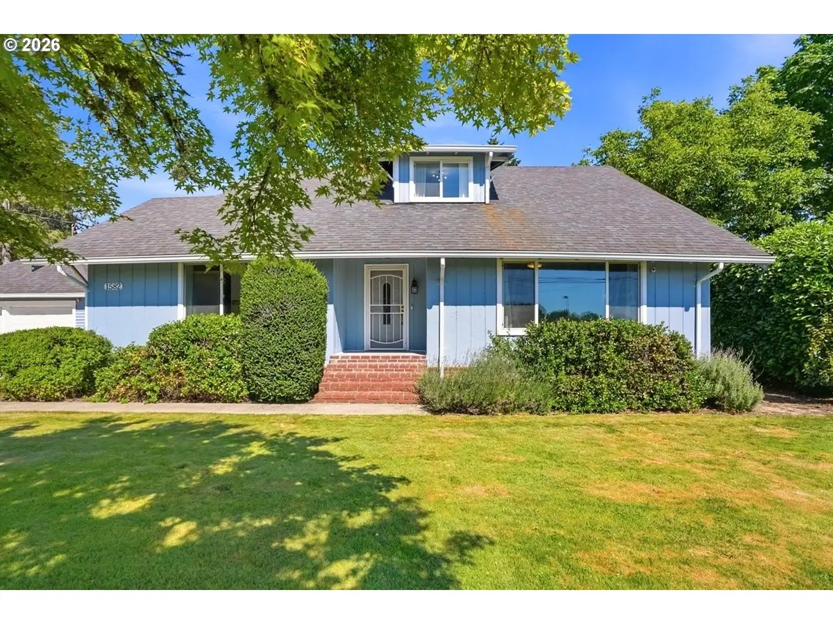 1582 SE Davis St, McMinnville, OR 97128 - #1