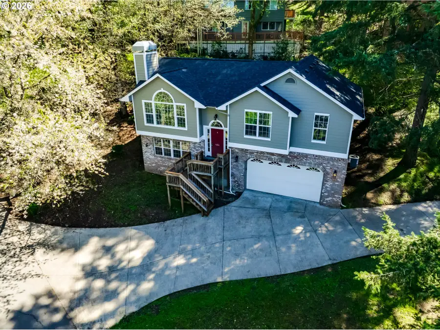 3417 Videra Dr, Eugene, OR 97405 - #2