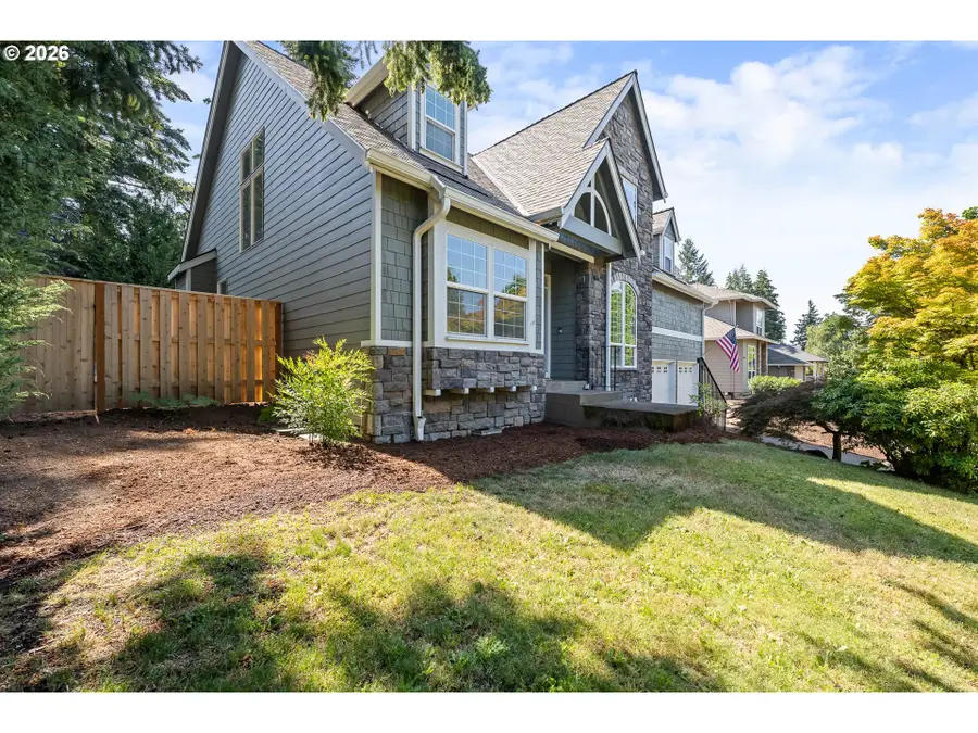 16288 Barlow Dr, Oregon City, OR 97045 - #2