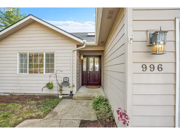 996 Parkway Dr, Salem, OR 97304