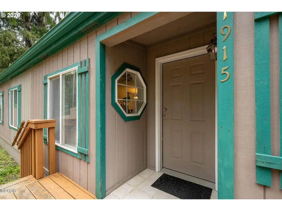1915 Deer Rd, Tillamook, OR 97141 - #2