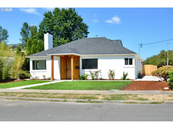 12305 SW 7th St, Beaverton, OR 97005
