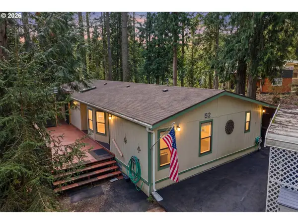 32700 SE Leewood Ln #52, Boring, OR 97009