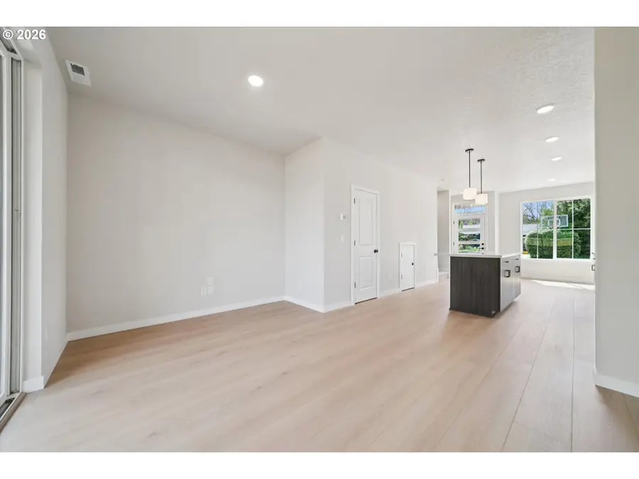 5941 SE Reedway St, Portland, OR 97206 - #3