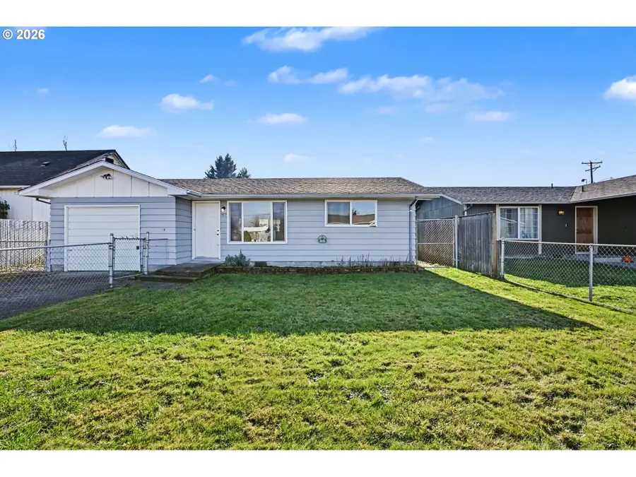 325 W N St, Springfield, OR 97477 - Image #2