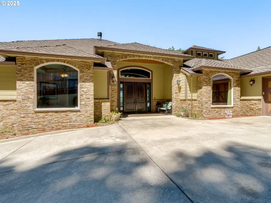 625 Nectarine Dr, Kalama, WA 98625 - Image #2