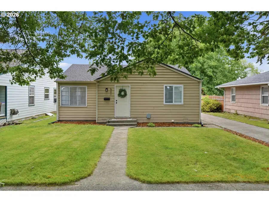 541 26th Ave, Longview, WA 98632 - #2