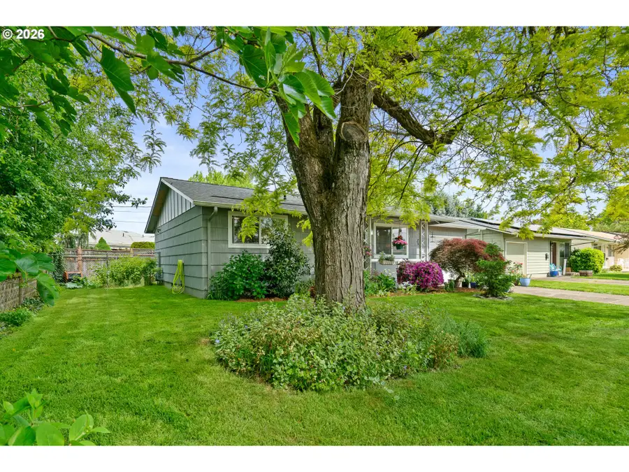 1153 Dellmoor Way, Woodburn, OR 97071 - #2