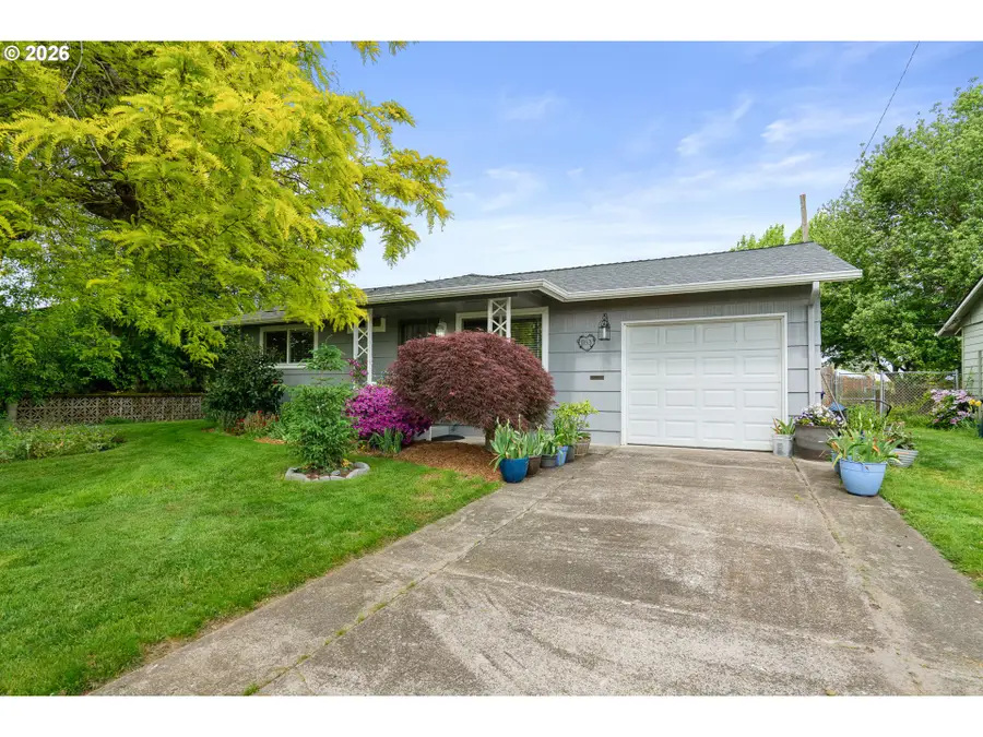1153 Dellmoor Way, Woodburn, OR 97071 - #3