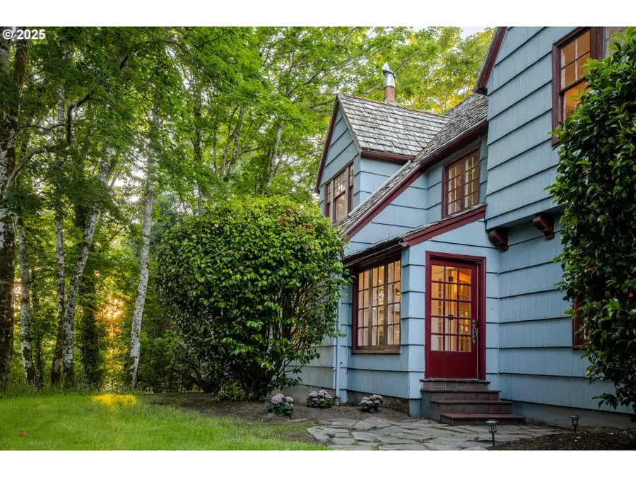 92216 Whiskey Rd, Warrenton, OR 97146 - Image #2