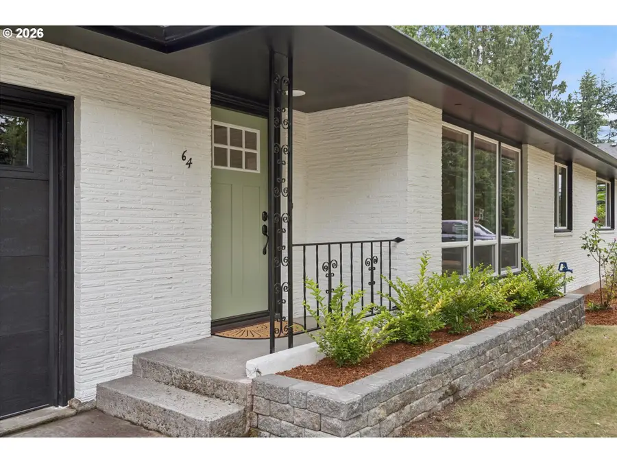 64 NW Florence Ave, Gresham, OR 97030 - #3