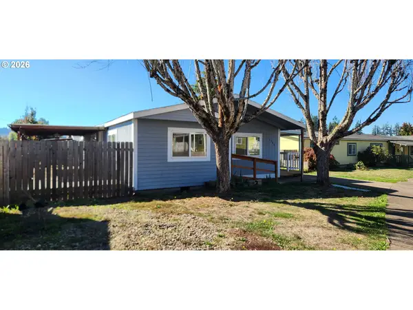 1286 S 59th St, Springfield, OR 97478