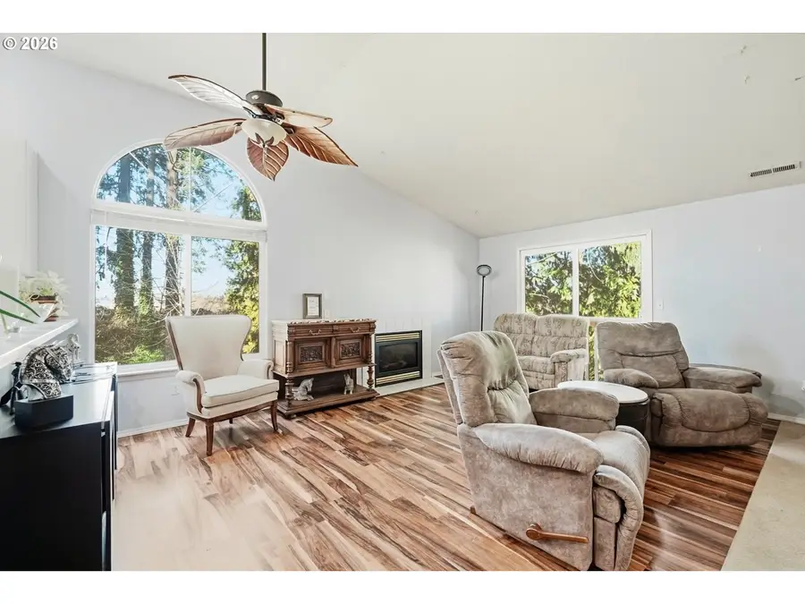 8500 NE 16th Ln, Vancouver, WA 98664 - #2