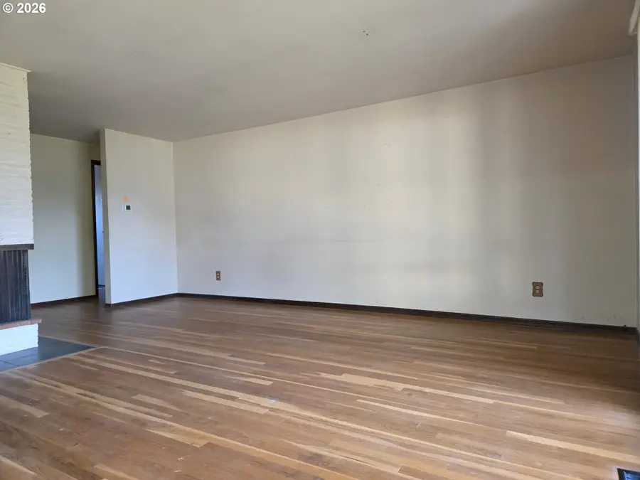 2115 NE 144th Ave, Portland, OR 97230 - Image #2