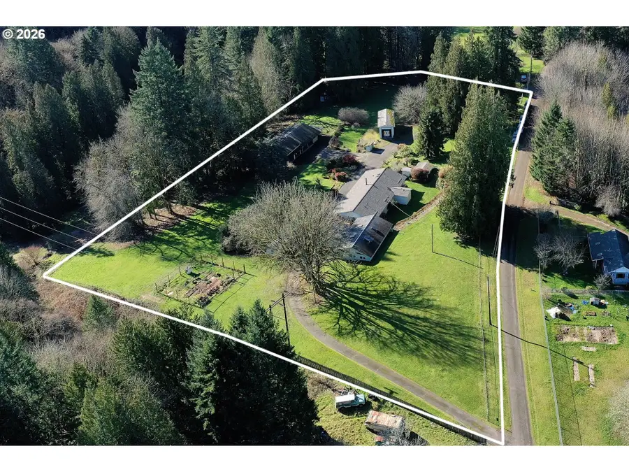 32809 Boomer Loop, Scappoose, OR 97056 - #2