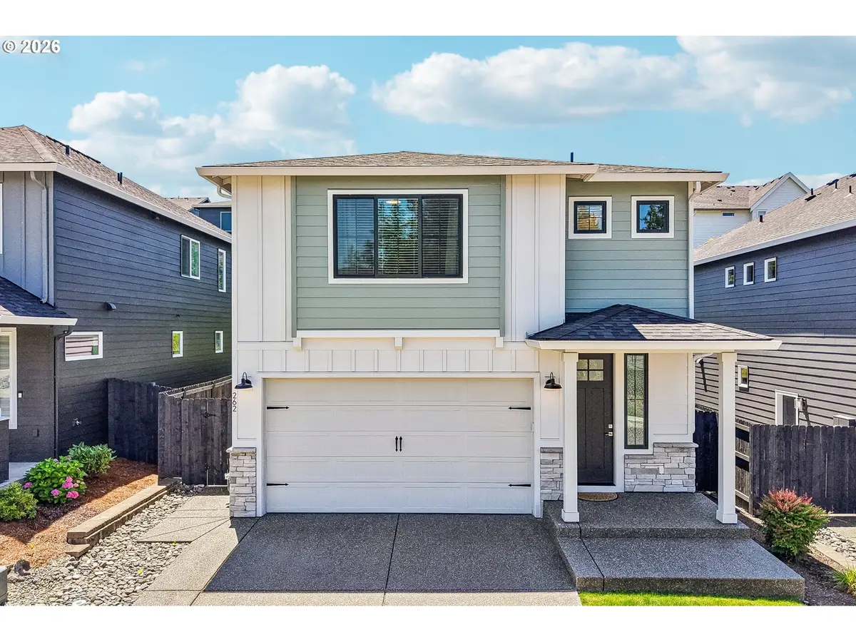 262 W Maple St, Washougal, WA 98671 - #1