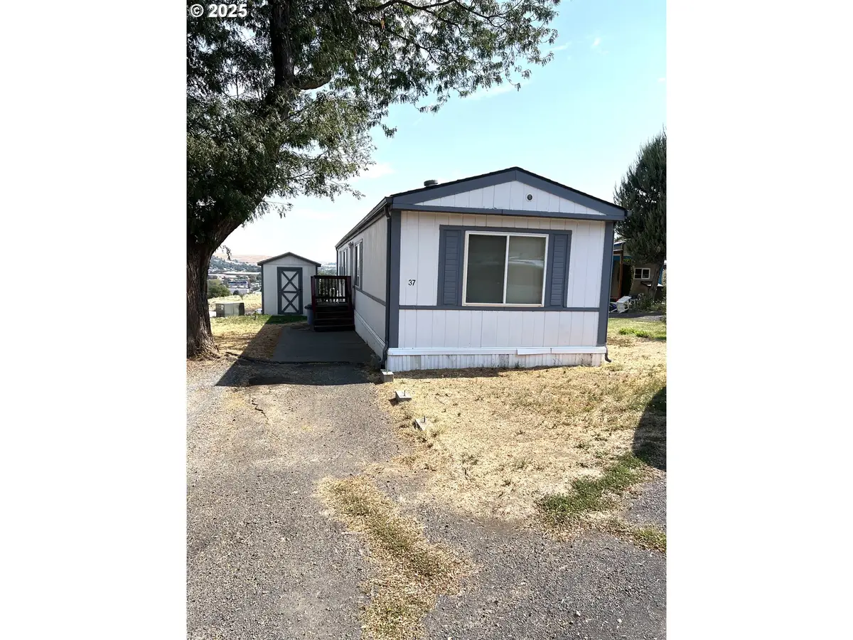 2801 SW Houtama Rd, Pendleton, OR 97801 - Image #1