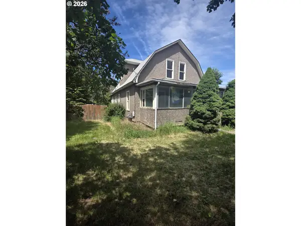 2502 N 2nd St, LaGrande, OR 97850