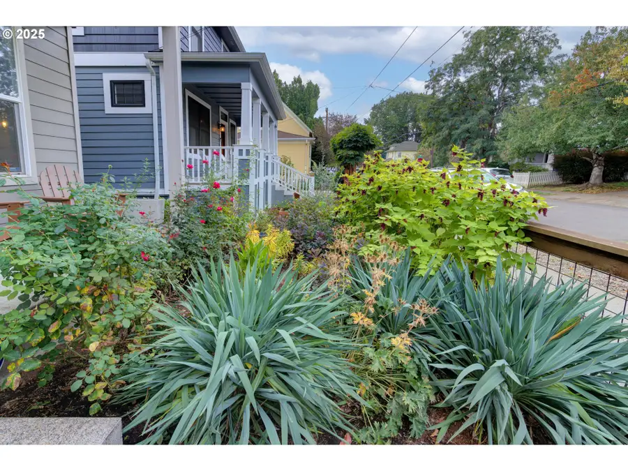 3724 NE Grand Ave, Portland, OR 97212 - Image #3