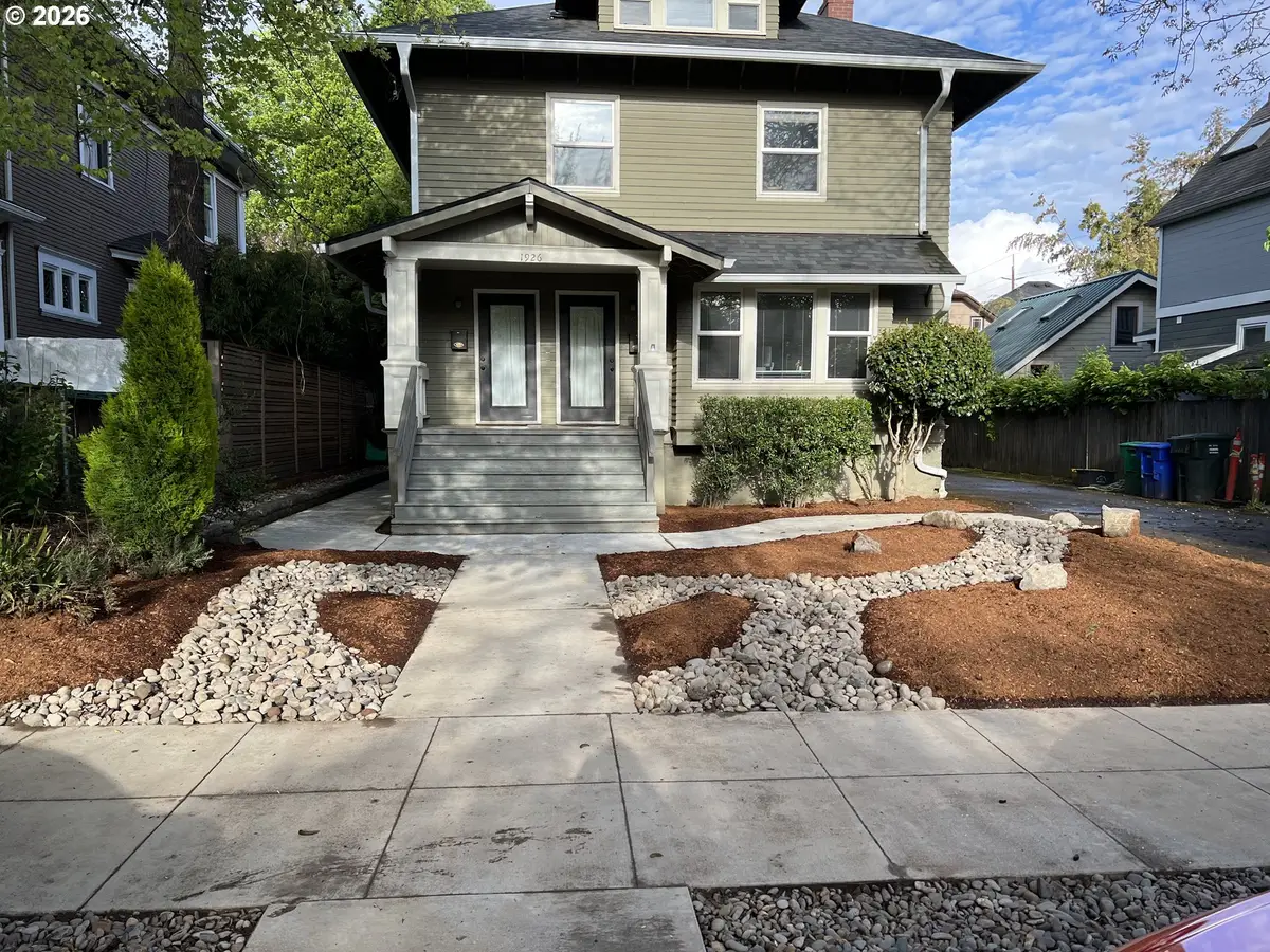 1926 NE 11th Ave, Portland, OR 97212 - #1