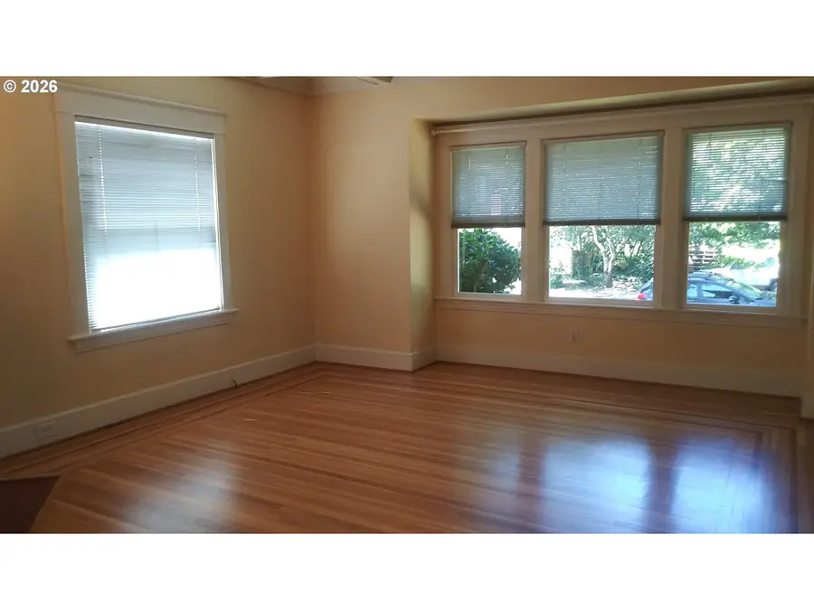 1926 NE 11th Ave, Portland, OR 97212 - #3