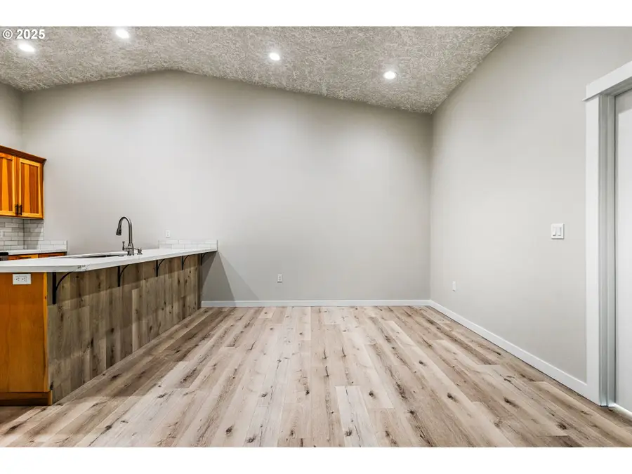 3631 Green River Rd, Sweet Home, OR 97386 - #2