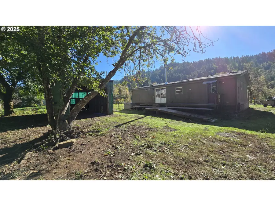 14603 Highway 36, Deadwood, OR 97430 - Image #3