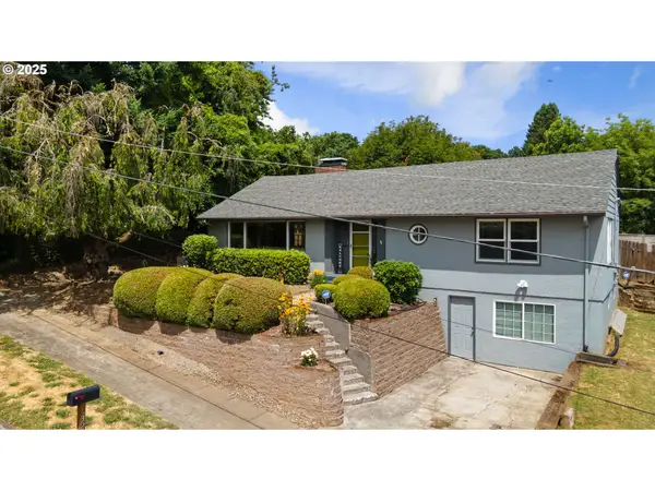 632 NE Everett St, Camas, WA 98607