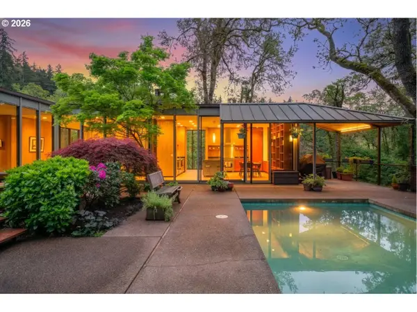 1990 Parkside Dr, Eugene, OR 97403