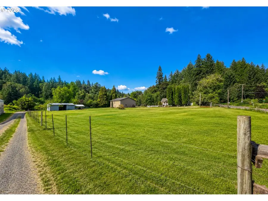 38495 SW Laurelwood Rd, Gaston, OR 97119 - #2