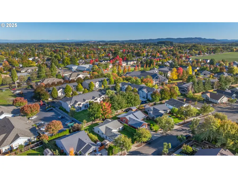 130 SW West Hills Dr, McMinnville, OR 97128 - Image #3