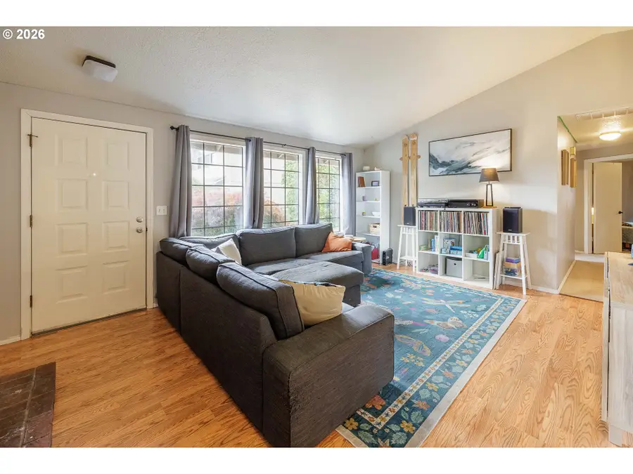 1729 SE 160th Ave, Portland, OR 97233 - #3
