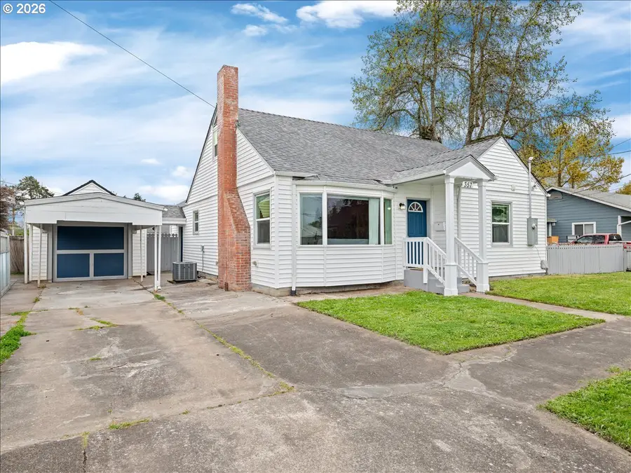 357 E St, Independence, OR 97351 - #3