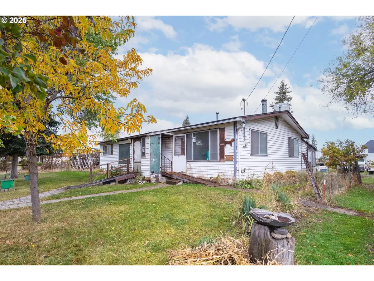 1951 Alder, Elgin, OR 97827 - Image #1