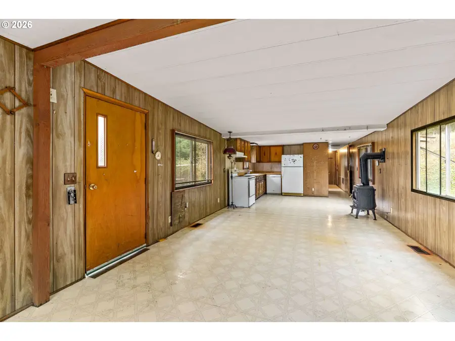 89582 Demming Rd, Elmira, OR 97437 - #3