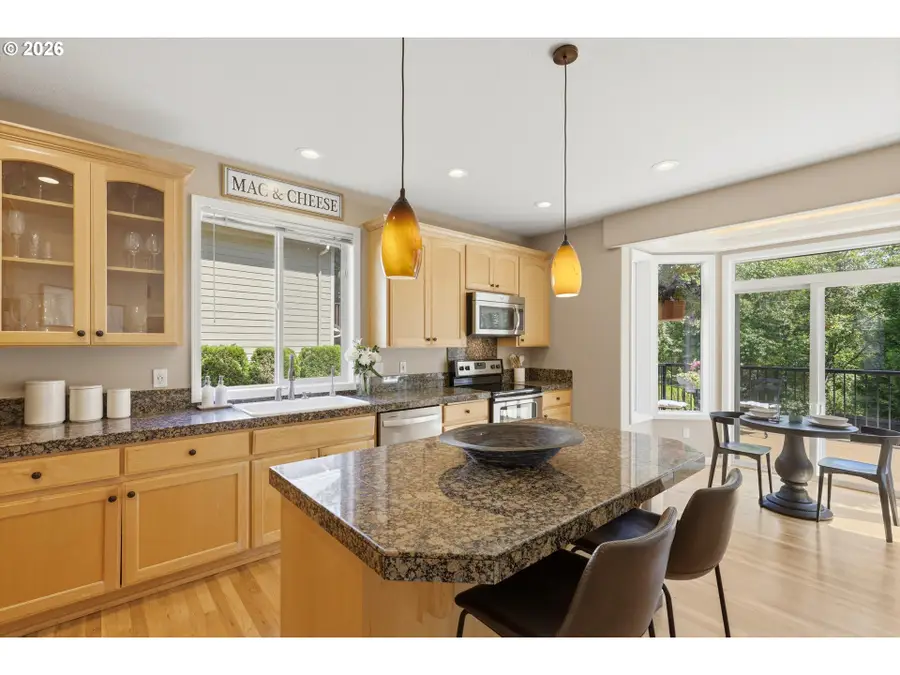 15832 SE Flavel Dr, Portland, OR 97236 - #2