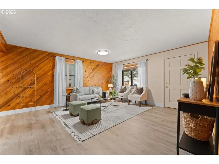 1620 SE 176th Ave, Portland, OR 97233 - #2