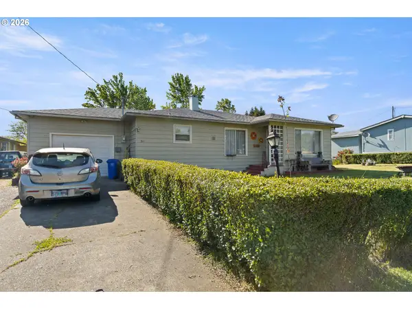 311 SE Grape Ave, Winston, OR 97496