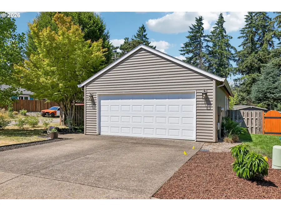 716 Warren St, Oregon City, OR 97045 - #3