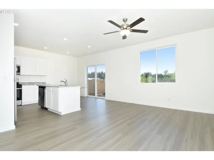 3990 SW Duniway Ln, Gresham, OR 97080 - #3