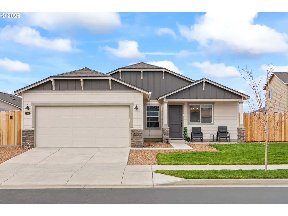 262 NW Par Ave, Madras, OR 97741 - Image #1