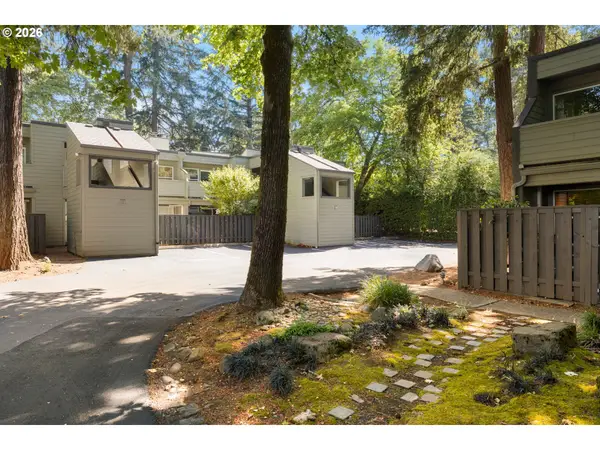 15938 Quarry Rd #B-3, LakeOswego, OR 97035