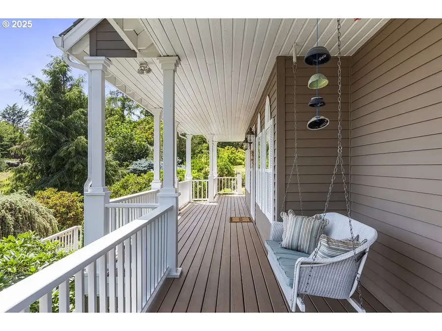 1221 SW Forest Meadows Way, Northwest Clackamas, OR 97034 - #2