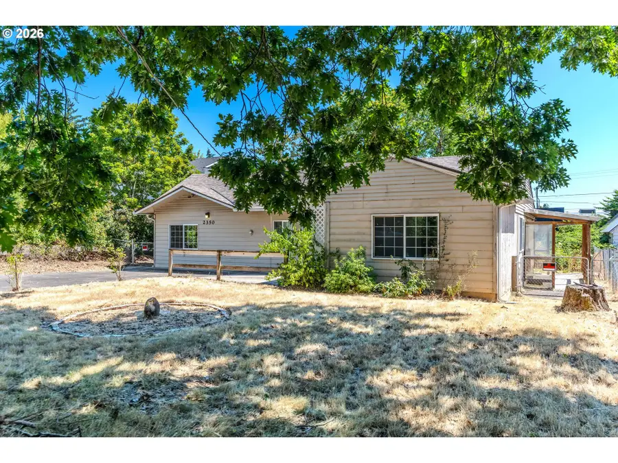 2350 SE 121st Ave, Portland, OR 97216 - #2