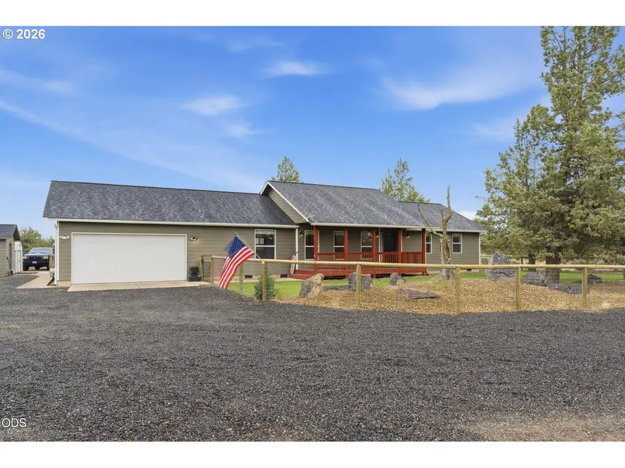 4444 NE 40th St, Redmond, OR 97756 - #2