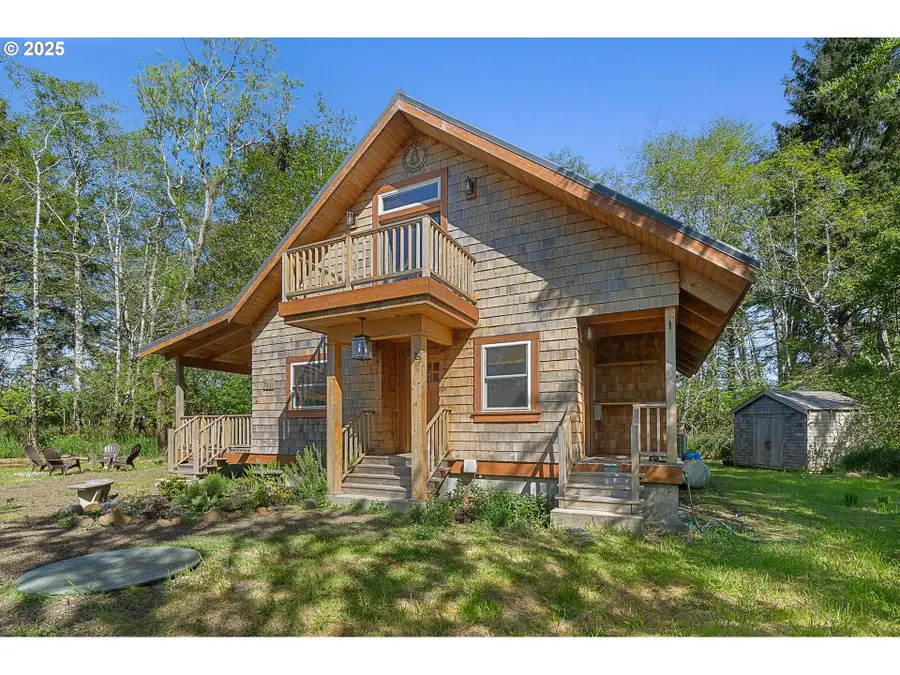 711 N 6th Ave, Rockaway Beach, OR 97136 - Image #3