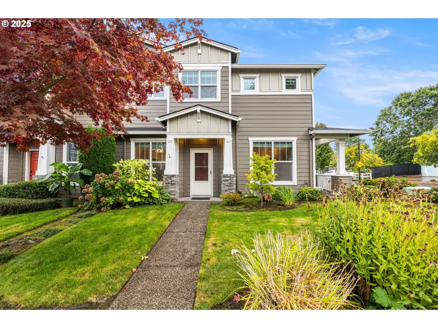 528 NW Celtis Ln, Hillsboro, OR 97124 - Image #3